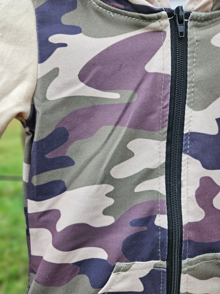 Camo Hooded Lightweight Zip Up
