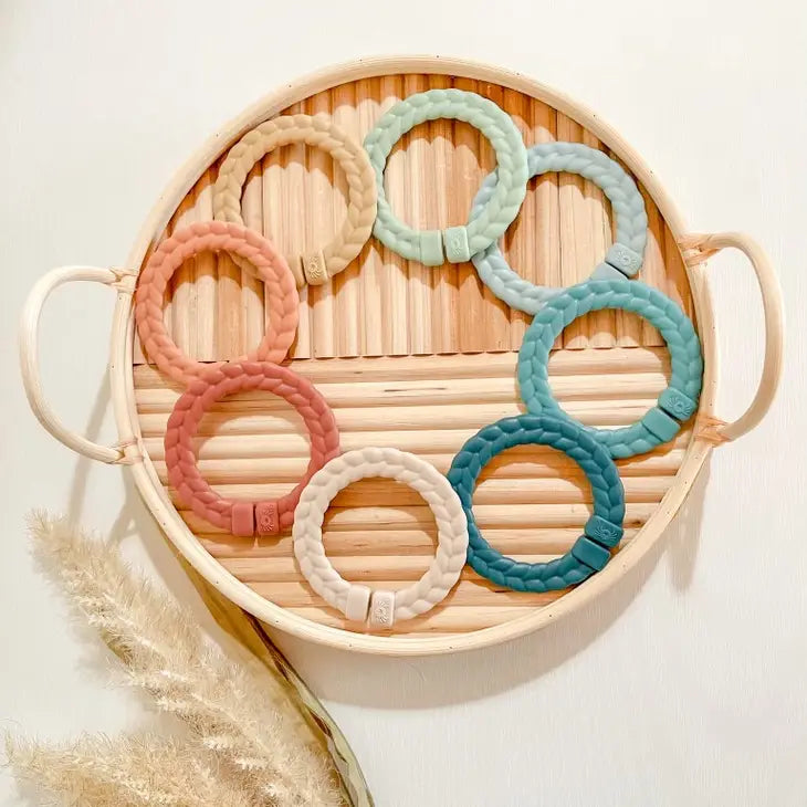 Bitzy Bespoke Itzy Rings™ Linking Ring Set- Rainbow