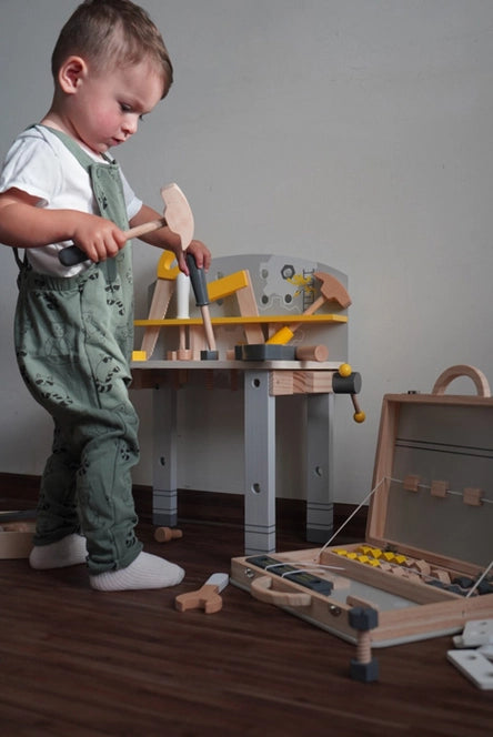 Wooden Compact Child Workbench