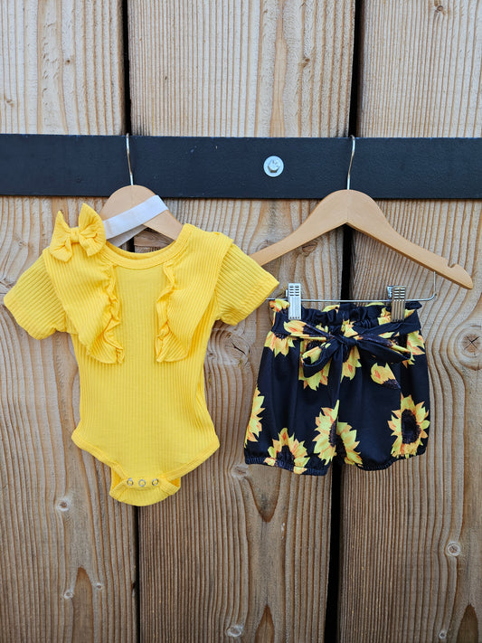 Sunflower Bubble Short Set